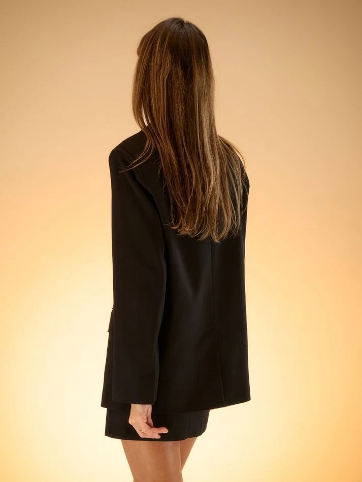 Жакет однобортный из фактурной ткани, черный