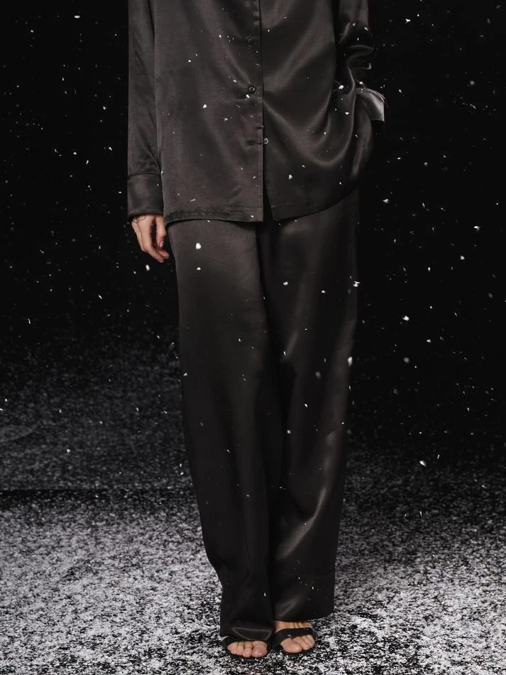 Брюки из вискозы свободного кроя, черный