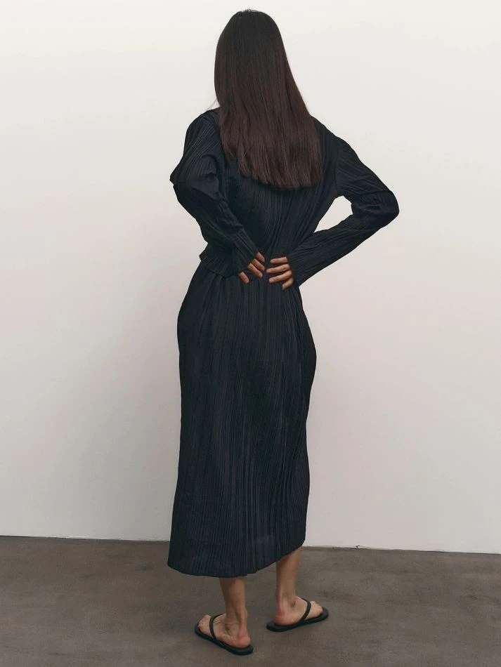 Платье гофре макси, черный