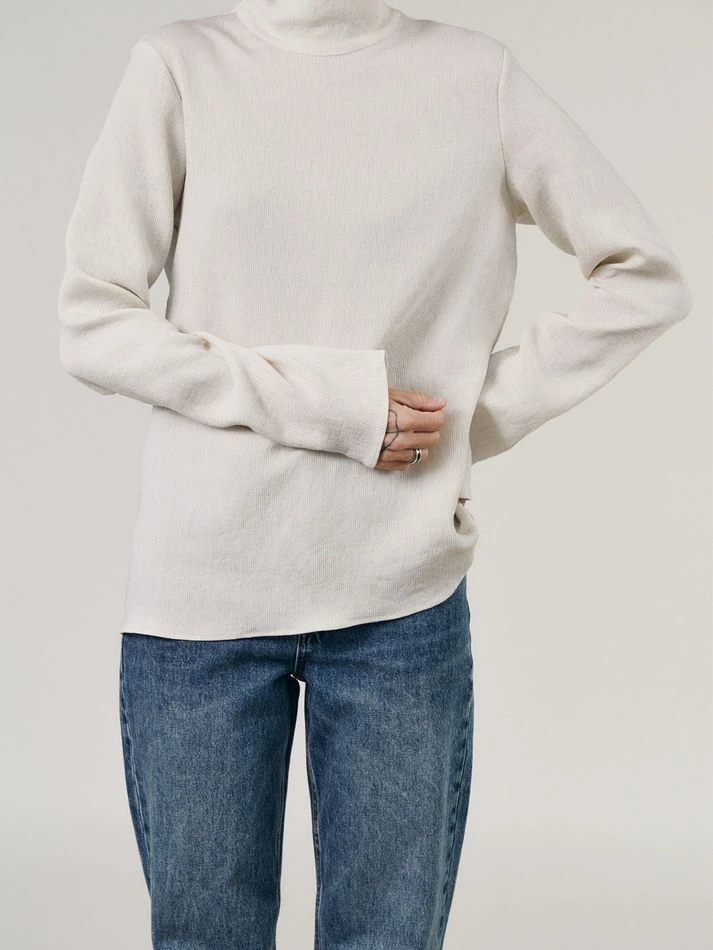 Блуза с пуговицами на воротнике, кремовый