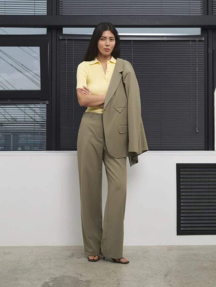 Жакет однобортный, оливковый