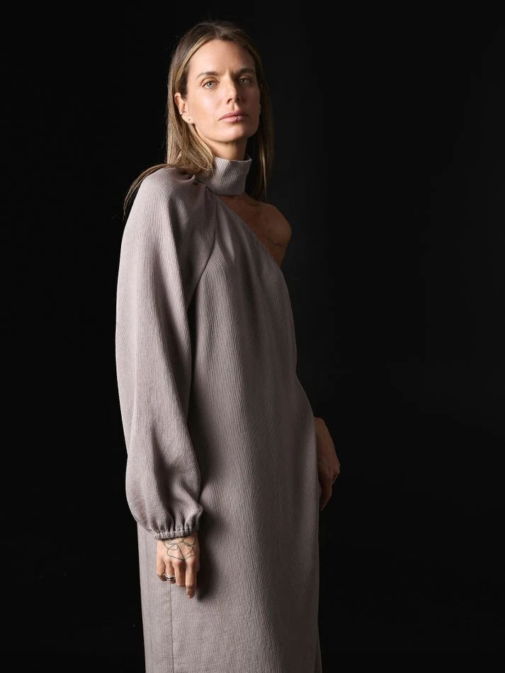 Платье на одно плечо, лавандовый