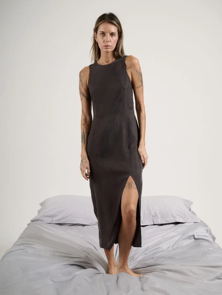 Платье миди с разрезом, графитовый