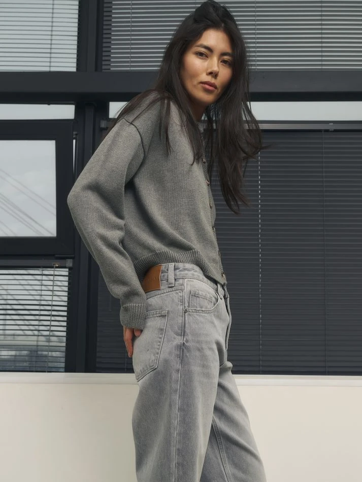 Джинсы, серый