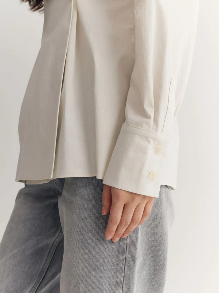 Рубашка приталенная с английским воротником, молочный