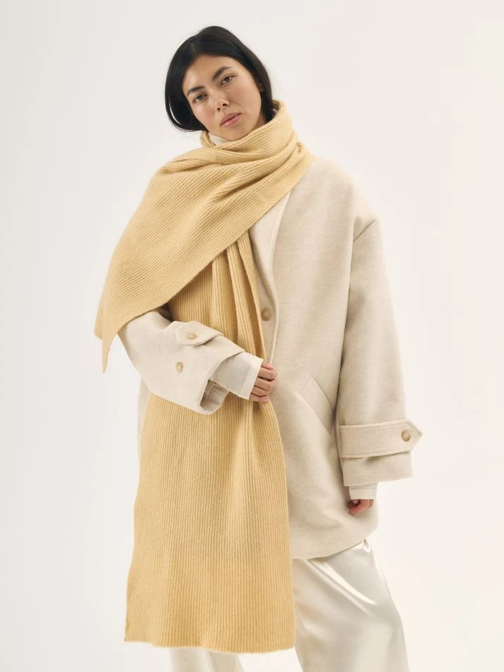 Шарф с мохером, желтый