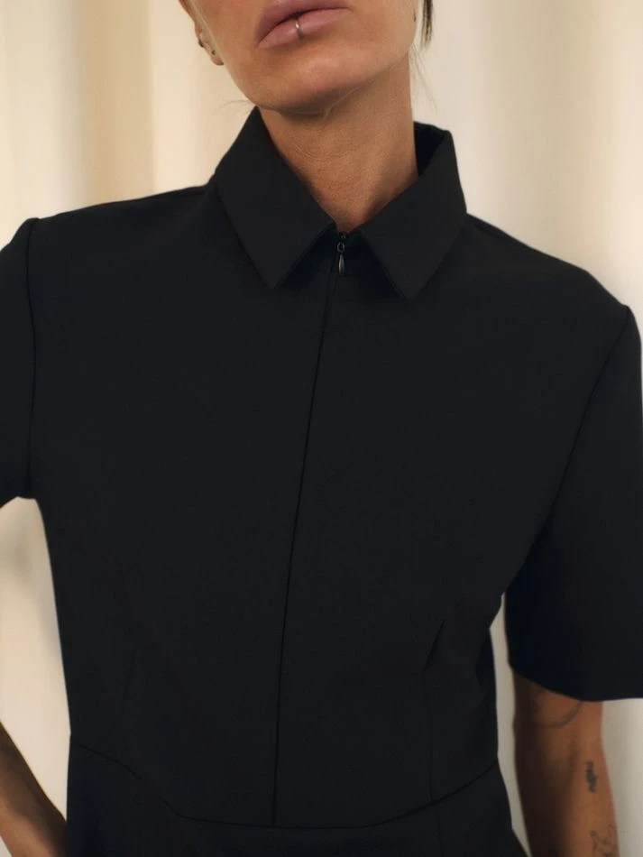 Платье мини с молнией на груди, черный