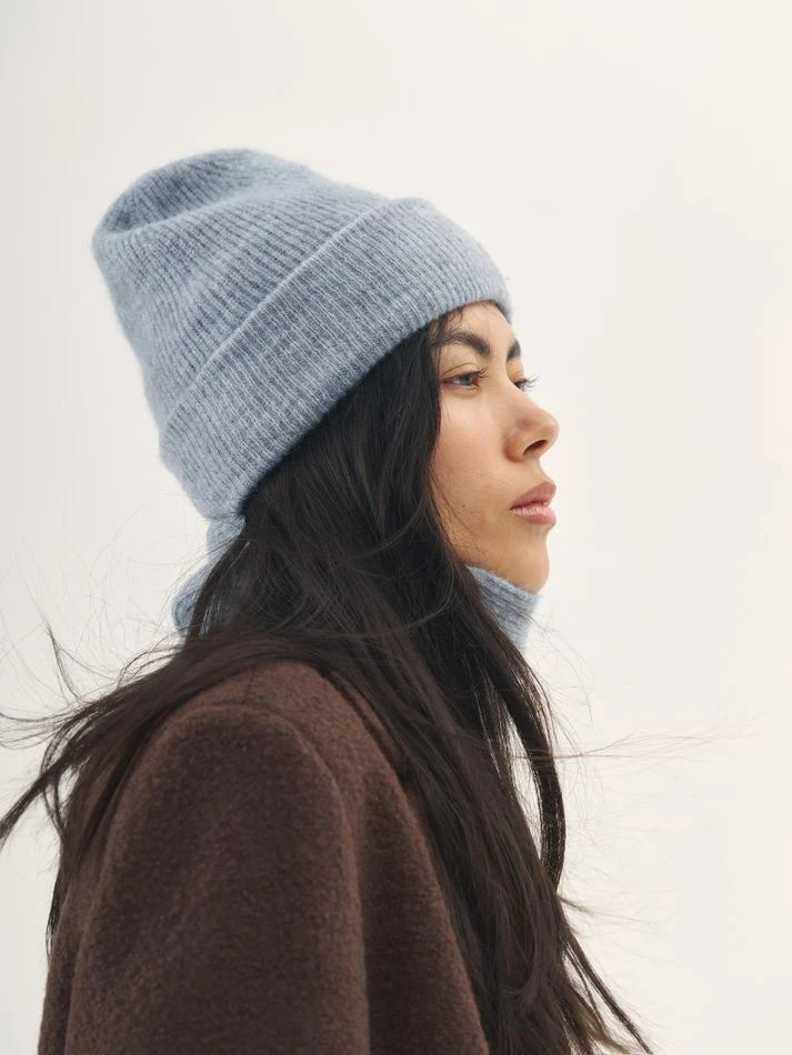 Шапка с мохером, серо-голубой