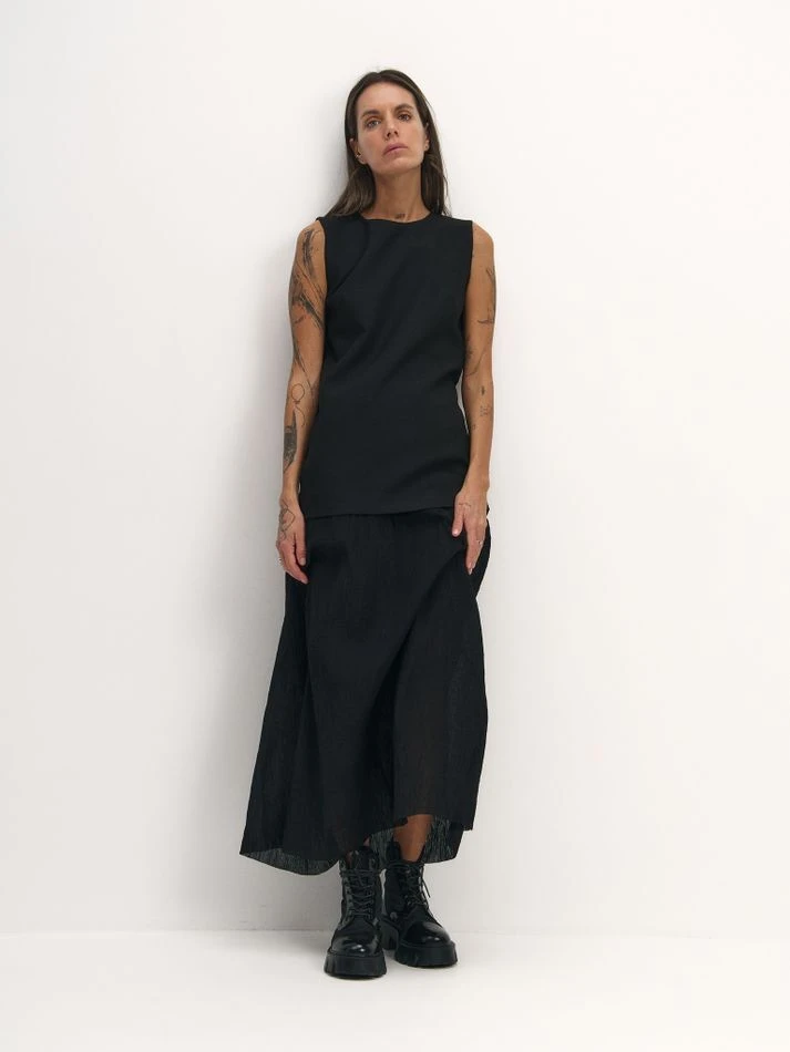 Платье макси с фактурной юбкой, черный