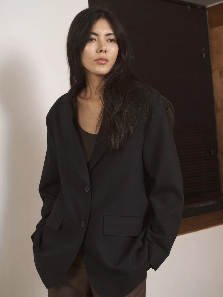 Жакет объемного кроя, черный