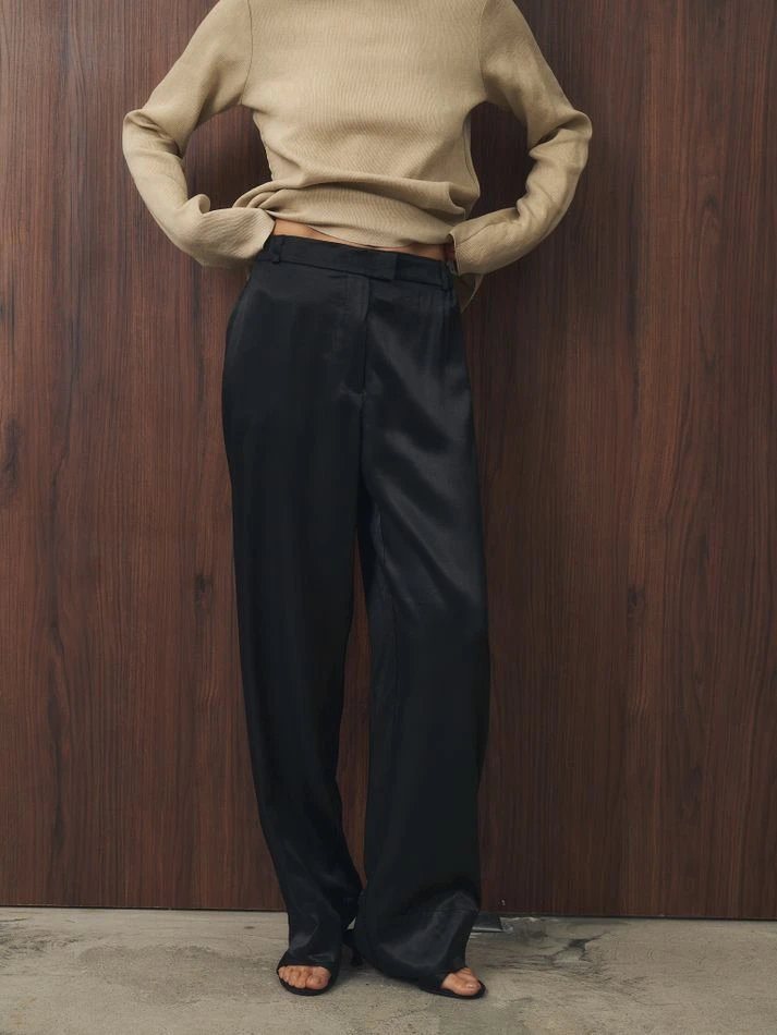 Брюки из вискозы свободного кроя, черный