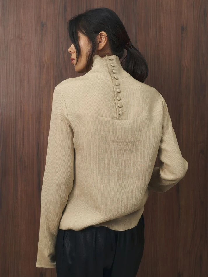 Блуза с пуговицами на воротнике, песочный