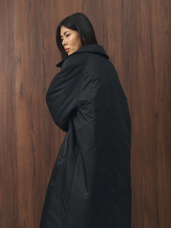 Плащ утепленный, черный